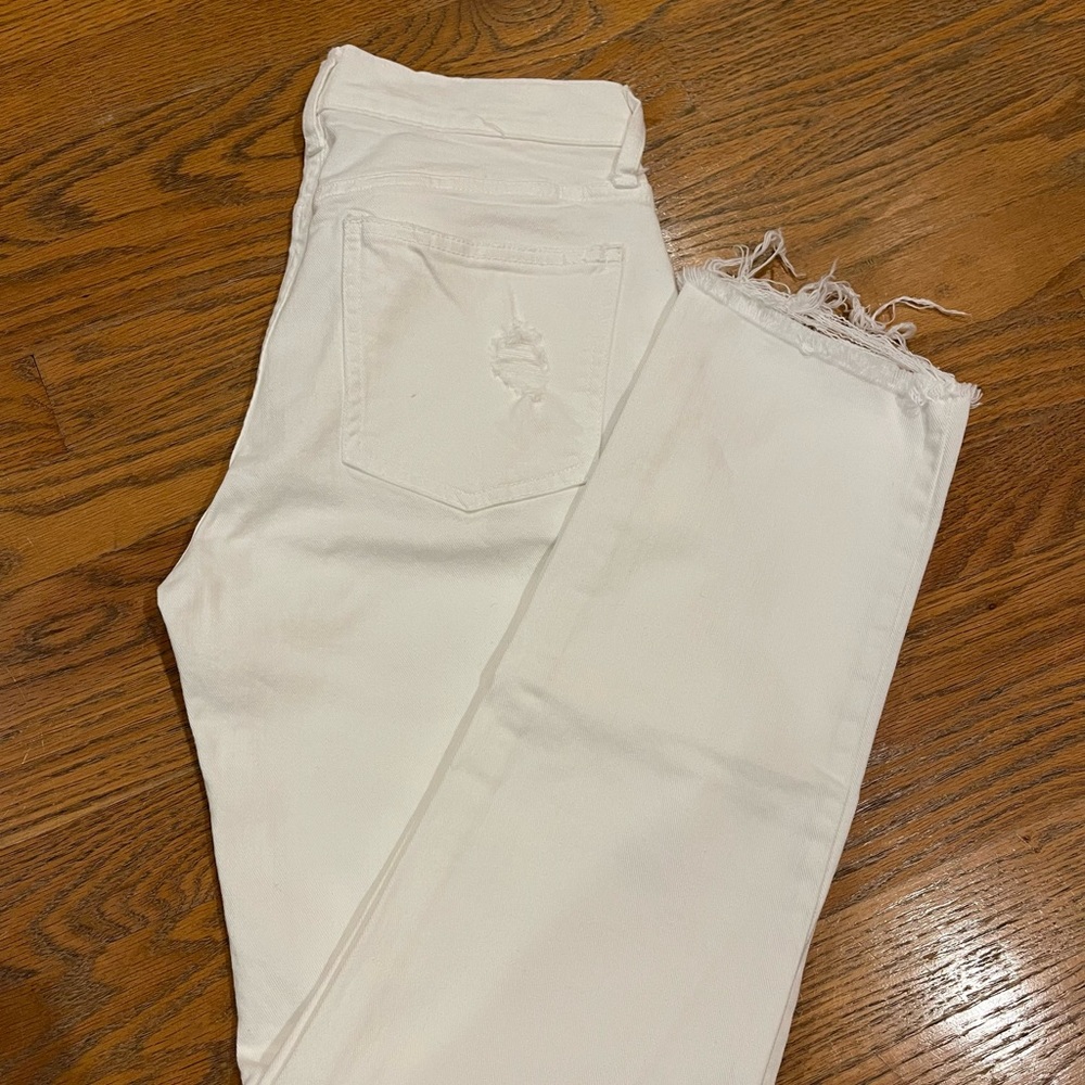 Women’s Gap White Jeans